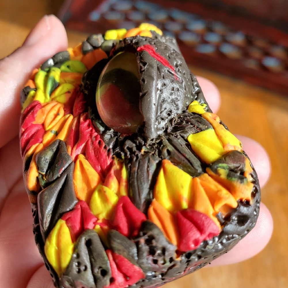Polymer clay dragon eye sm. Box